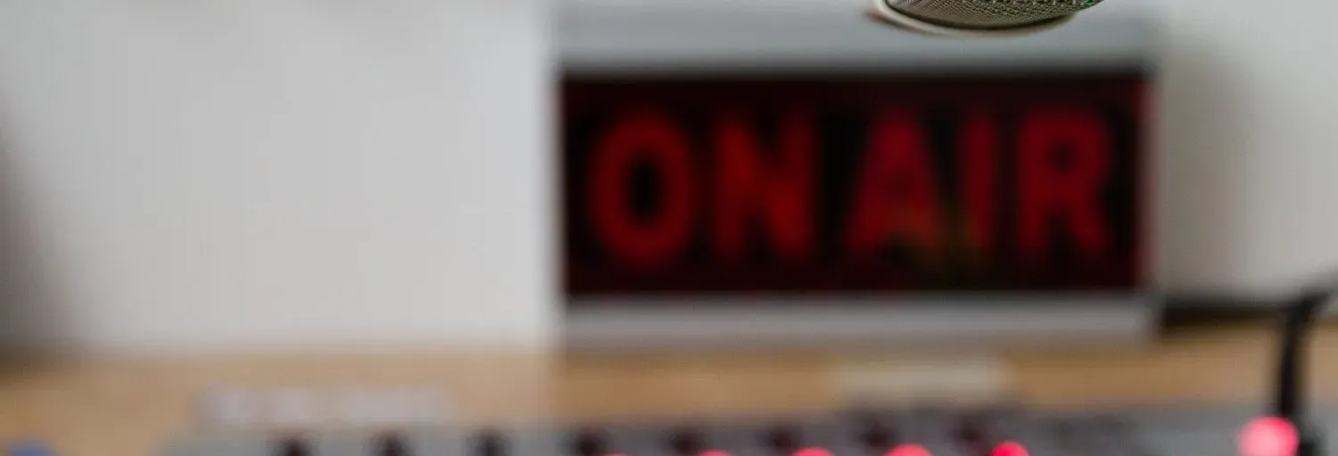 TripAndFly Radio