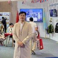 Ruslan the “Panda hero”: Hainan’s global storyteller