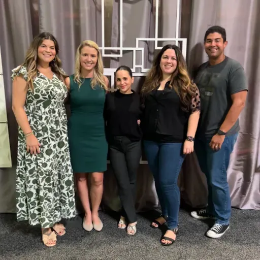 Furniture Girls have more Fun (Special Guest Amanda Pelaez and Krista Kennedy)