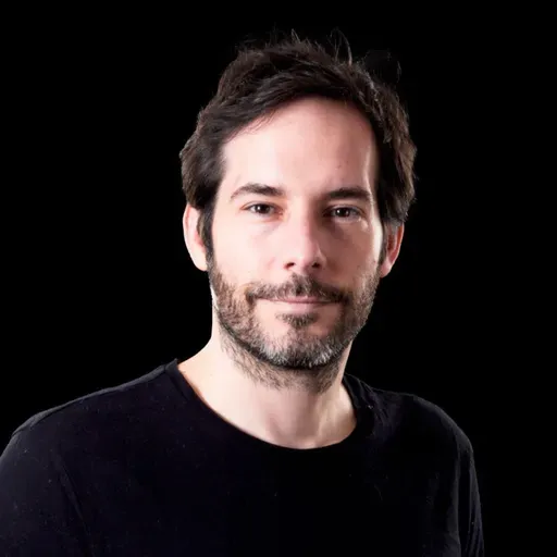 121 - Mateo Folador, fundador de Hola Amigo