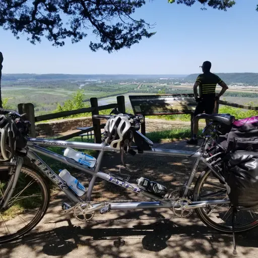 GOP outlook, Postal service delays, Mississippi River Trail