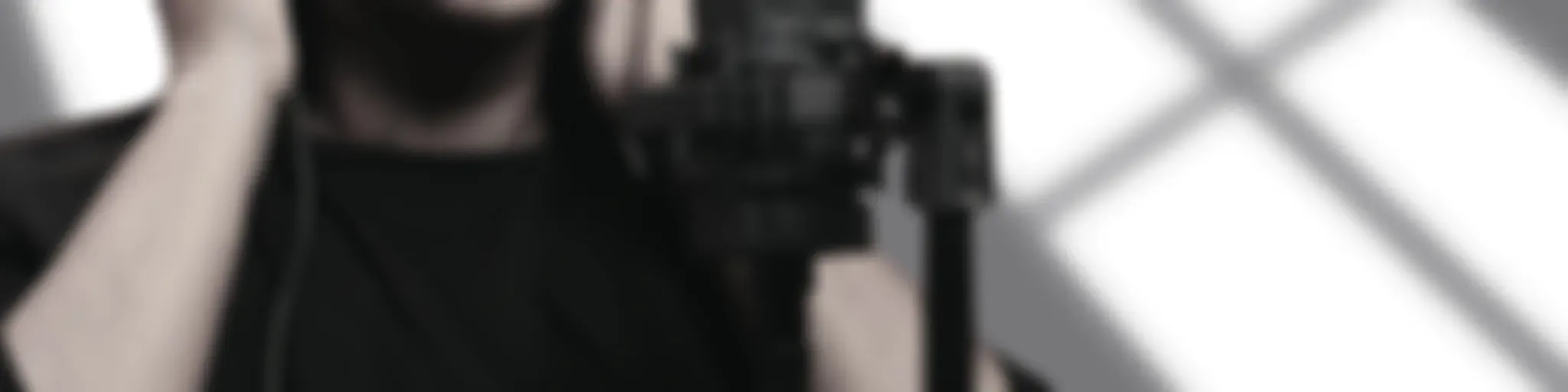 Entre Poesías y Poetas