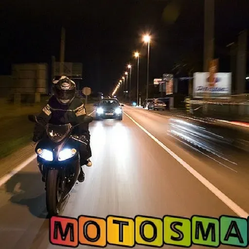 CULTURA BIKER. MANEJO NOCTURNO.