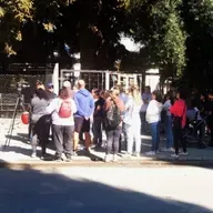 El Bolsón: Padres de la comunidad educativa exigen respuestas de Educación frente a la situación del docente denunciado