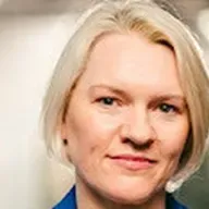 Mairéad Ní  Sheomra na Nuachta.