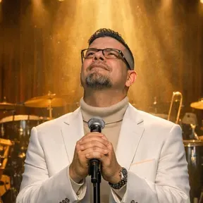 Radio Roby Cruz