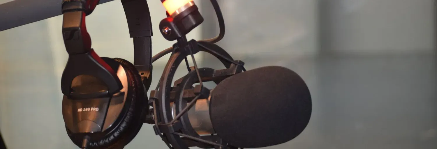 ADORA RADIO