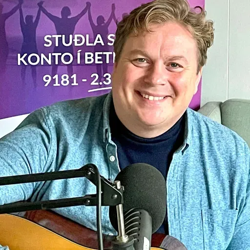 Við vegin - 15. mai 2026 - gestur Sámal Hanni Lognberg