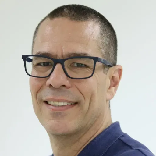 Entrevista com o professor Thiago Clé