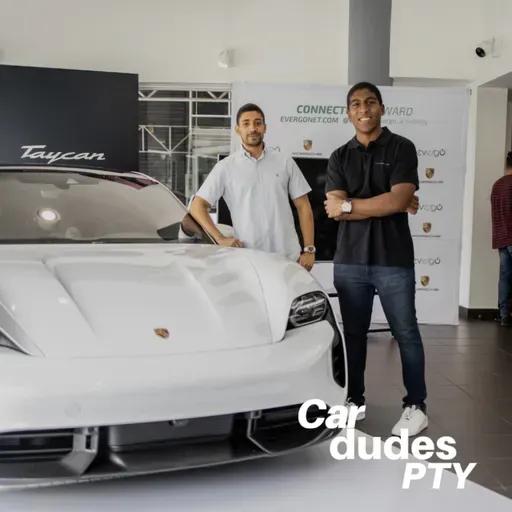 Lamborghini Revuelto, el creador del Carrera GT, fabrica de Tesla en Mexico.