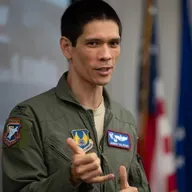"Fangs" Talks Flight Test