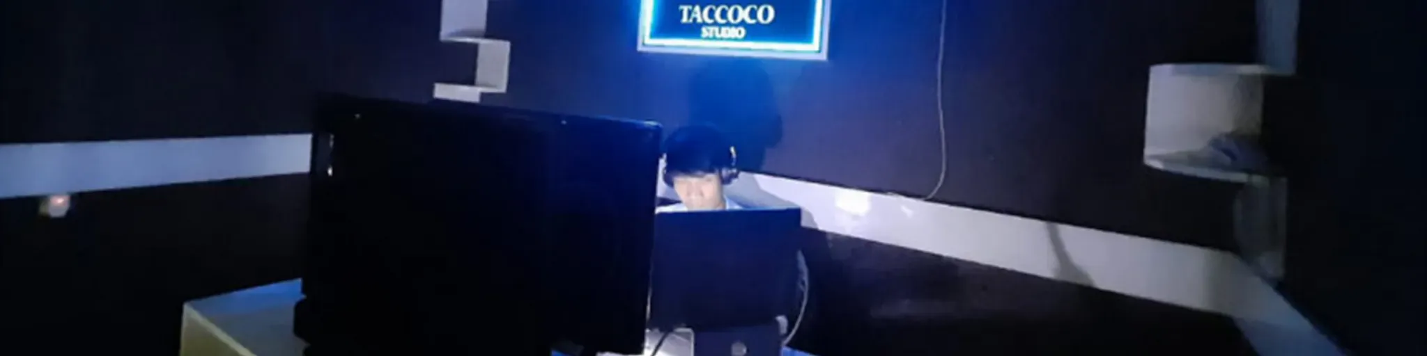 TACCOCO FM RADIO