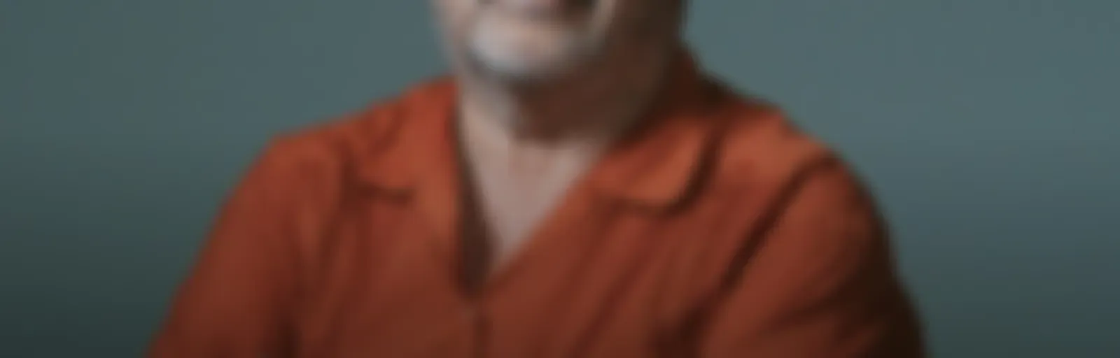 Hay Algo Allá Afuera