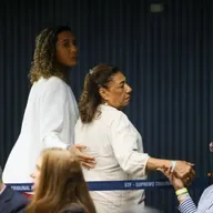 Mãe de Marielle Franco passa mal durante julgamento dos acusados de mandar matar a vereadora