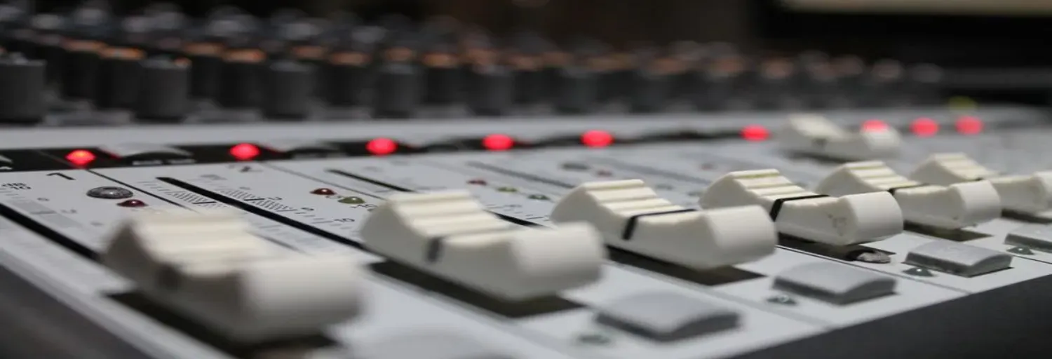 RADIO SHALOM GOSPEL
