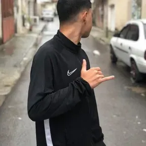 KinGxiss