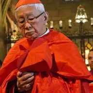 Episodio 1257: ¡Cardenal Zen interviene! Algunos Quieren Ver Excomulgada A La FSSPX | Luis Roman