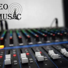 Stereo Music