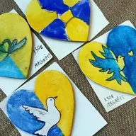 Latvijas skolēnu Ukrainas atbalsta akcija "Skolas par uzvaru" izaugusi par plašu kustību