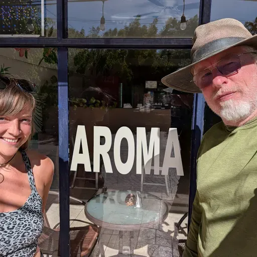 708 - AROMA 6 (from the Palapa)