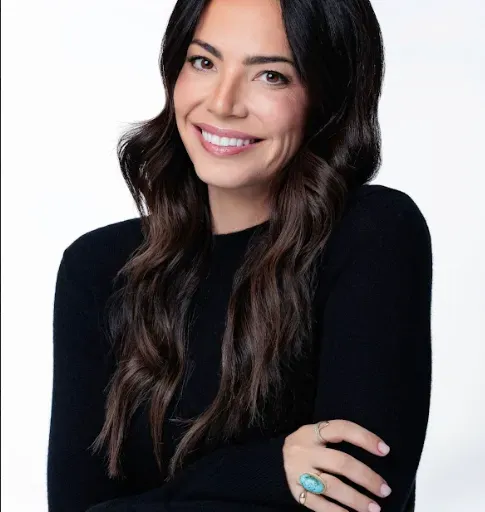 Role of Attachment Patterns in Relationships & Healing, with Jessica Baum