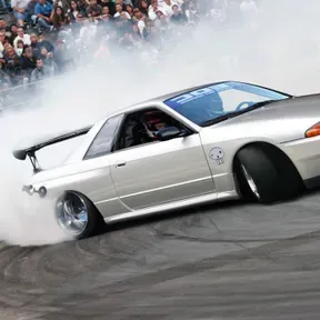 Fans del GT-R R 32