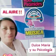 Una escandalosa en Radio Pirámides