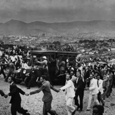 4T - Ep 58 e 59 - O enterro