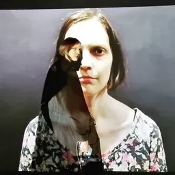 Od blizu