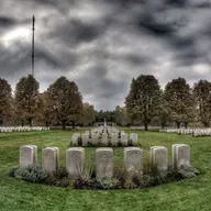 Der Kult des Menschenopfers - von Jürgen Fliege