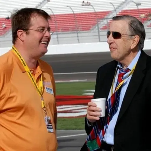 Bowl Season: guest today is Chief Media Officer of the SRS DISTRIBUTION LAS VEGAS BOWL, Jeff Motley.