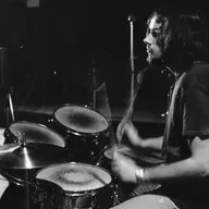 Die Lehrlingsband: Ton Steine Scherben (Gastfolge von Carlo)