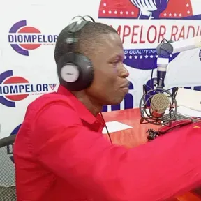 Talk shoow radio Foya