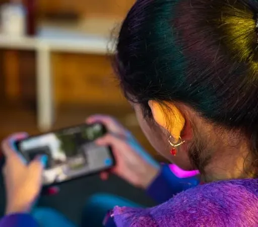 Tús Áite: ReLooted