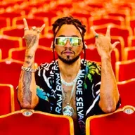 RENEGADO, coração e mente de um cidadão do mundo