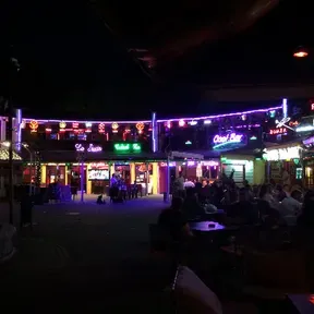 club-music-one