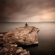 梁晓声：把假话当真话听