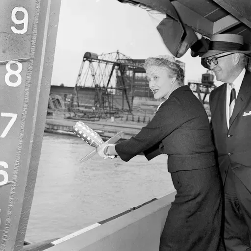 Federal hemp ban, Rural hospitals, ‘Wrecked Fitz’ book