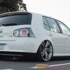 aiiinasd