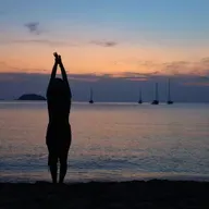 Poemas de amor cortos. Poemas cortos. Poesía de amor para enamorar. Como el agua, poema de enamorados