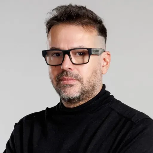 García Ortega: “Hoy el recurso más escaso en internet es la atención del usuario”