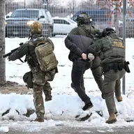 Minnesota lawmakers fear 'cover-up' as FBI takes over ICE shooting investigation