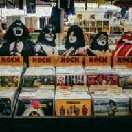 CHICAGO POPE!~ASK DAVE ANYTHING~DEF LEPPARD TIX~05-09-2025
