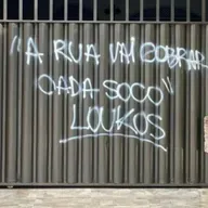 'Rua vai cobrar cada soco': casa é pichada por engano após espancamento filmado em elevador