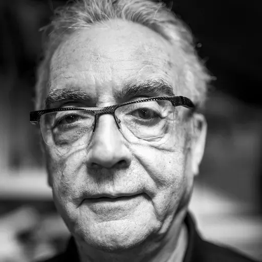 Dos Gardenias - Juan José Millás