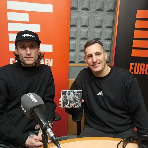 'Cartas de amor con faltas de (h)ortografía' es el nuevo disco de Mon Dvy