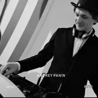Andrey Panin — 5/8 : Radio #255