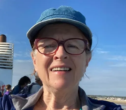 Tús Áite: An Bealach Gorm le Anna Heussaff