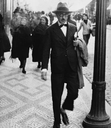 Domínio público: Fernando Pessoa, "Liberdade"