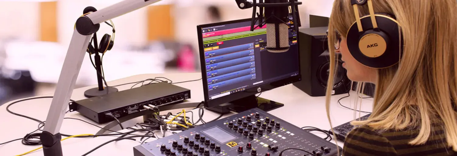 Radio Tele Radical FM